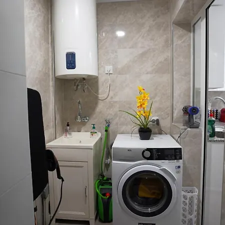 Stylish & Spacious Family Near & Vibrant Historic Market Appartamento *